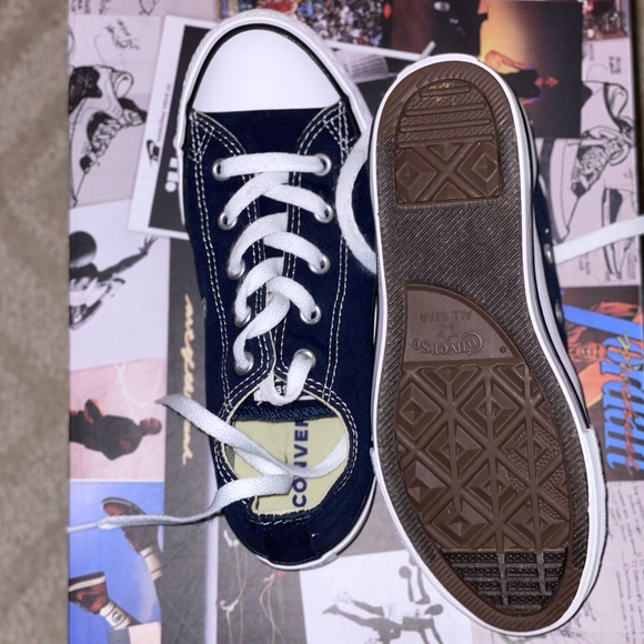 Kid CONVERSE - Navy Blue/White - Sz: 2.5 - Picture 3 of 4